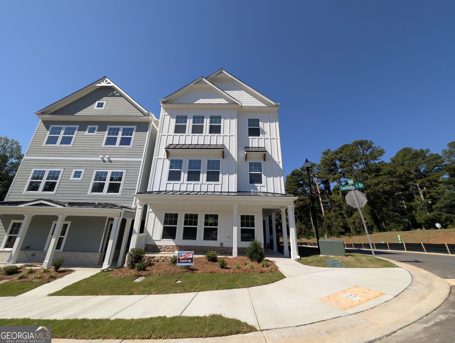 3571 Saddleback Drive Kennesaw - main photo