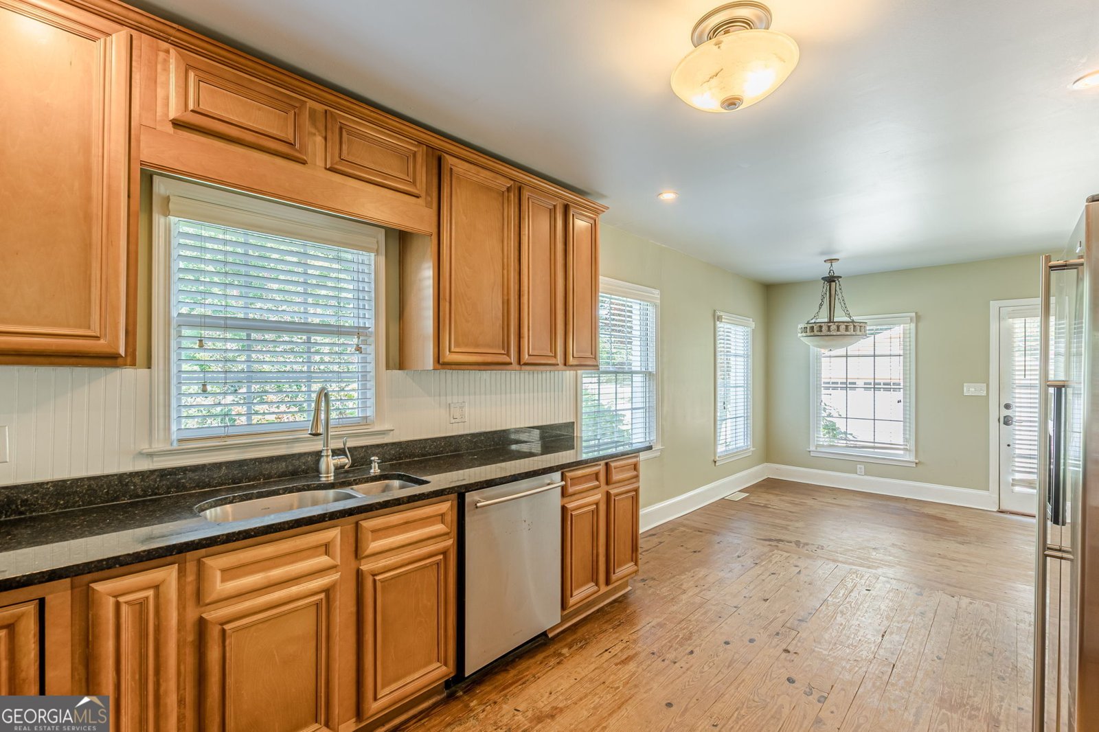 2367 Ridgeway Avenue College Park - Photo 24