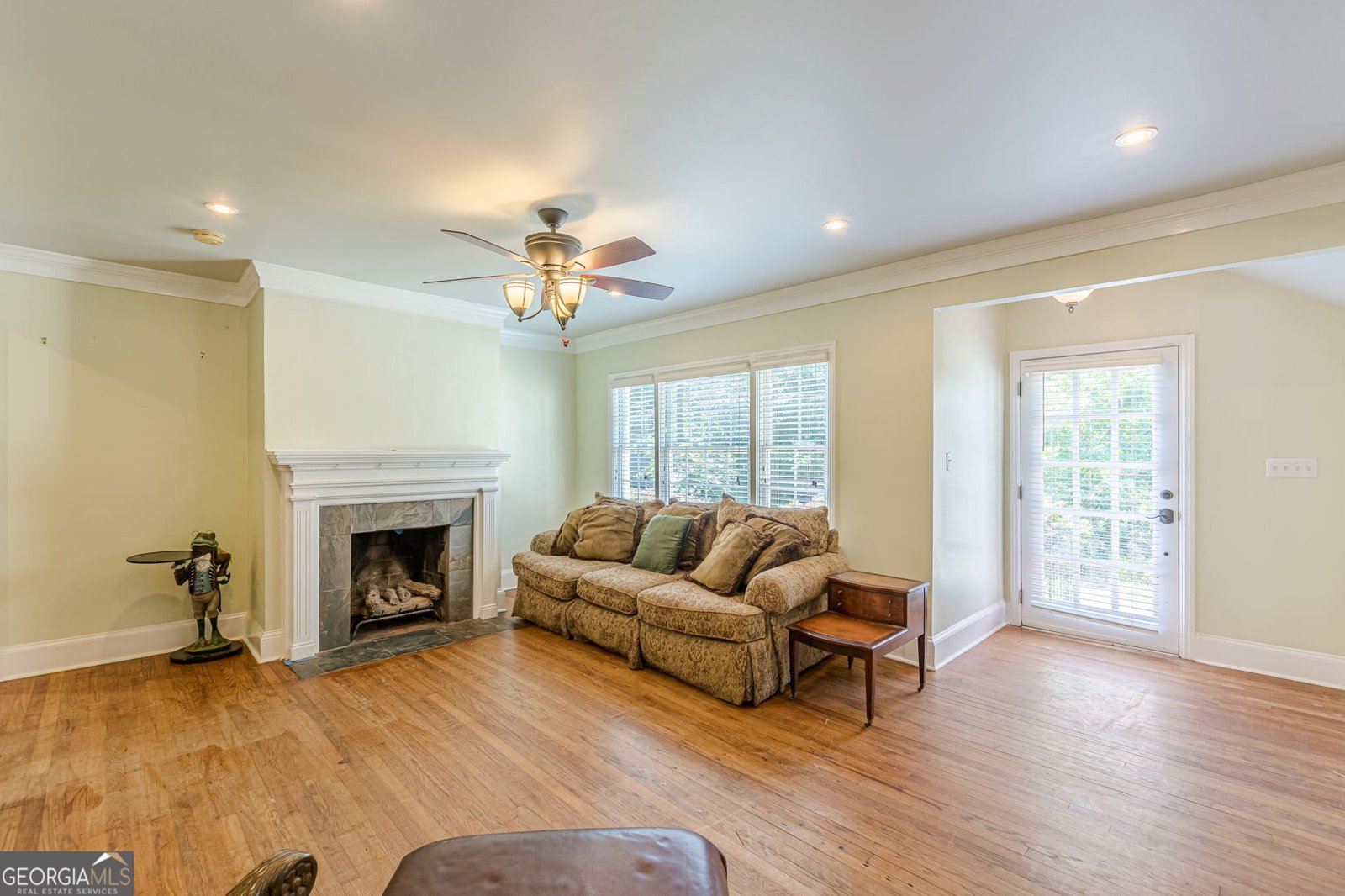 2367 Ridgeway Avenue College Park - Photo 8