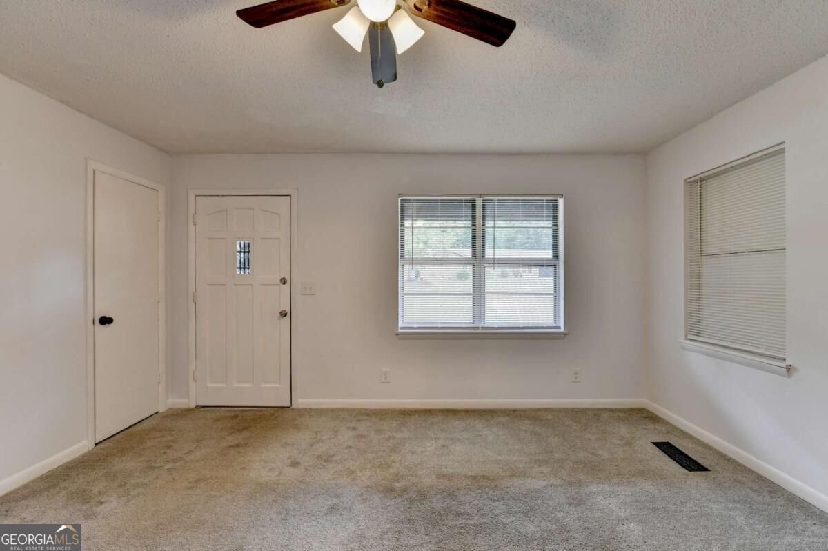 4921 Merlin Drive Oakwood - Photo 11