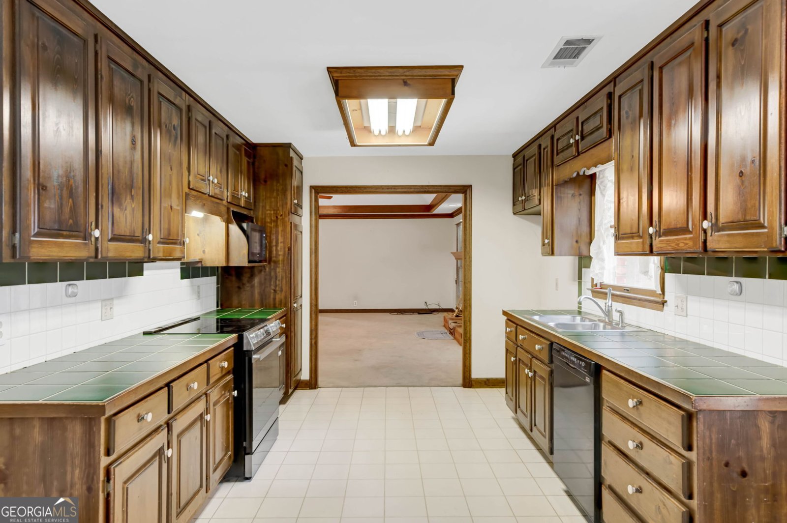 2570 Benton Drive Jonesboro - Photo 11