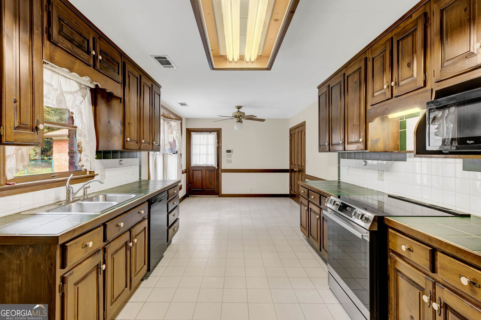 2570 Benton Drive Jonesboro - Photo 8