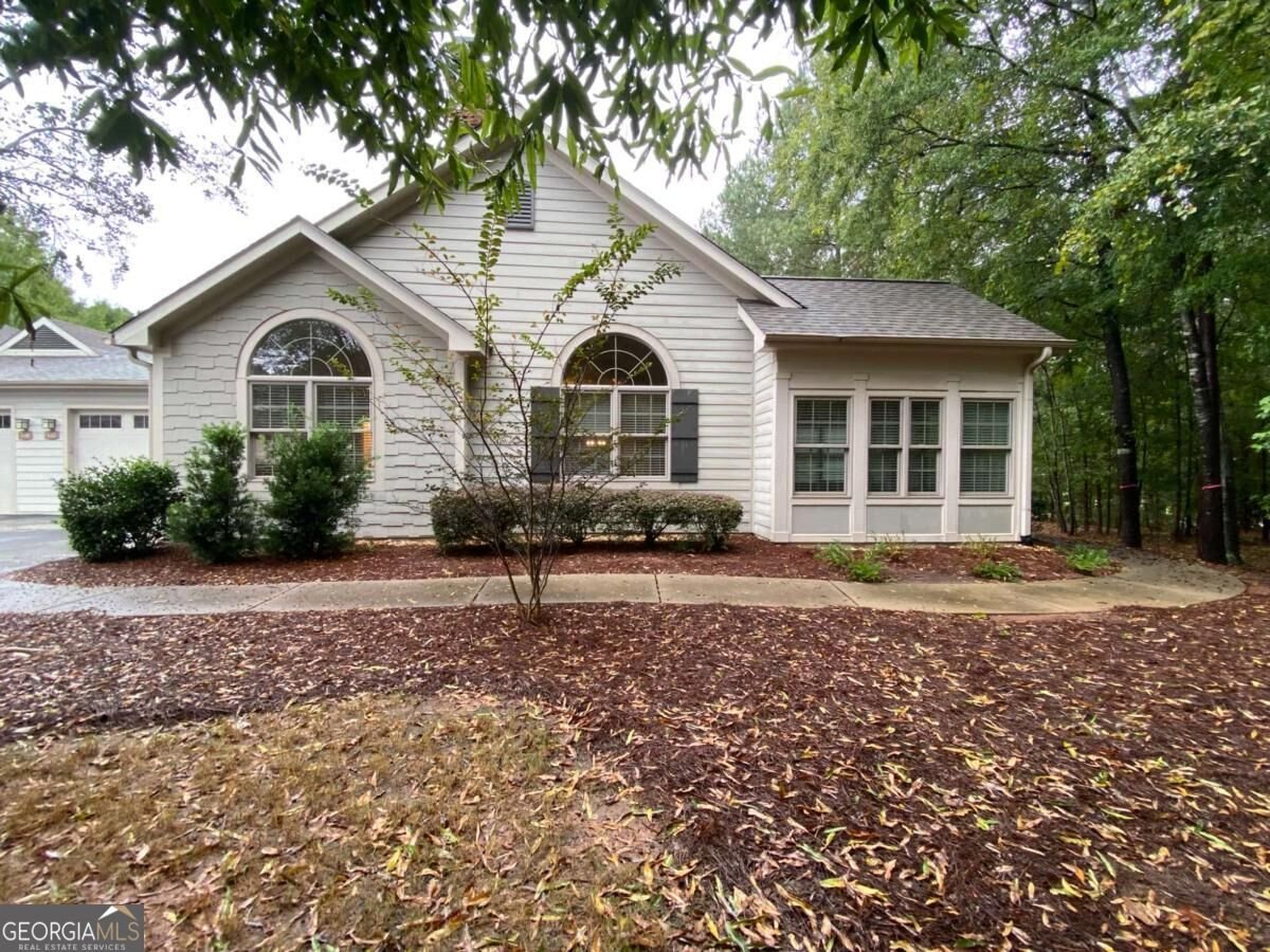 142 Edgewood Court Eatonton - main photo