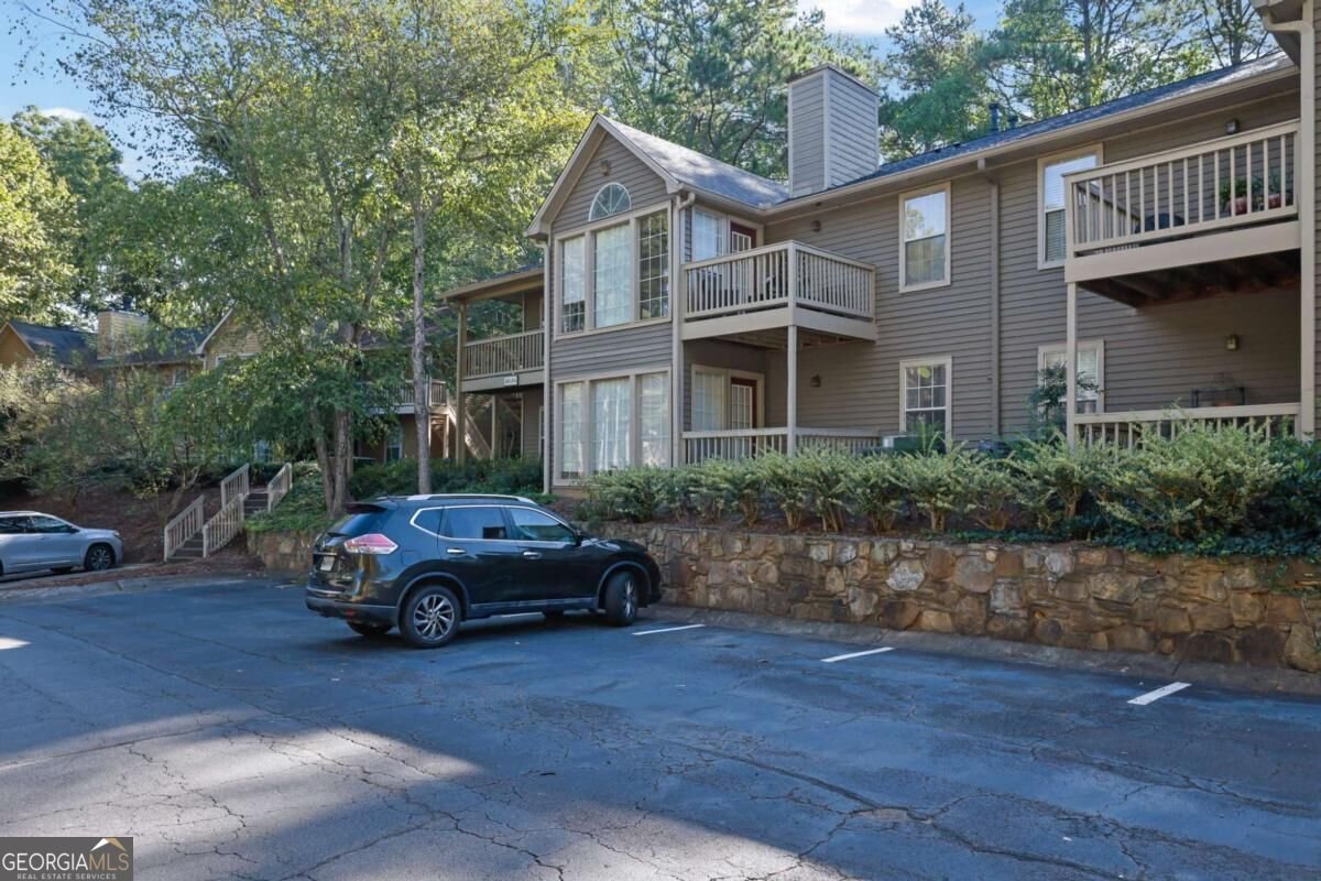 2401 Country Park Drive Smyrna - main photo