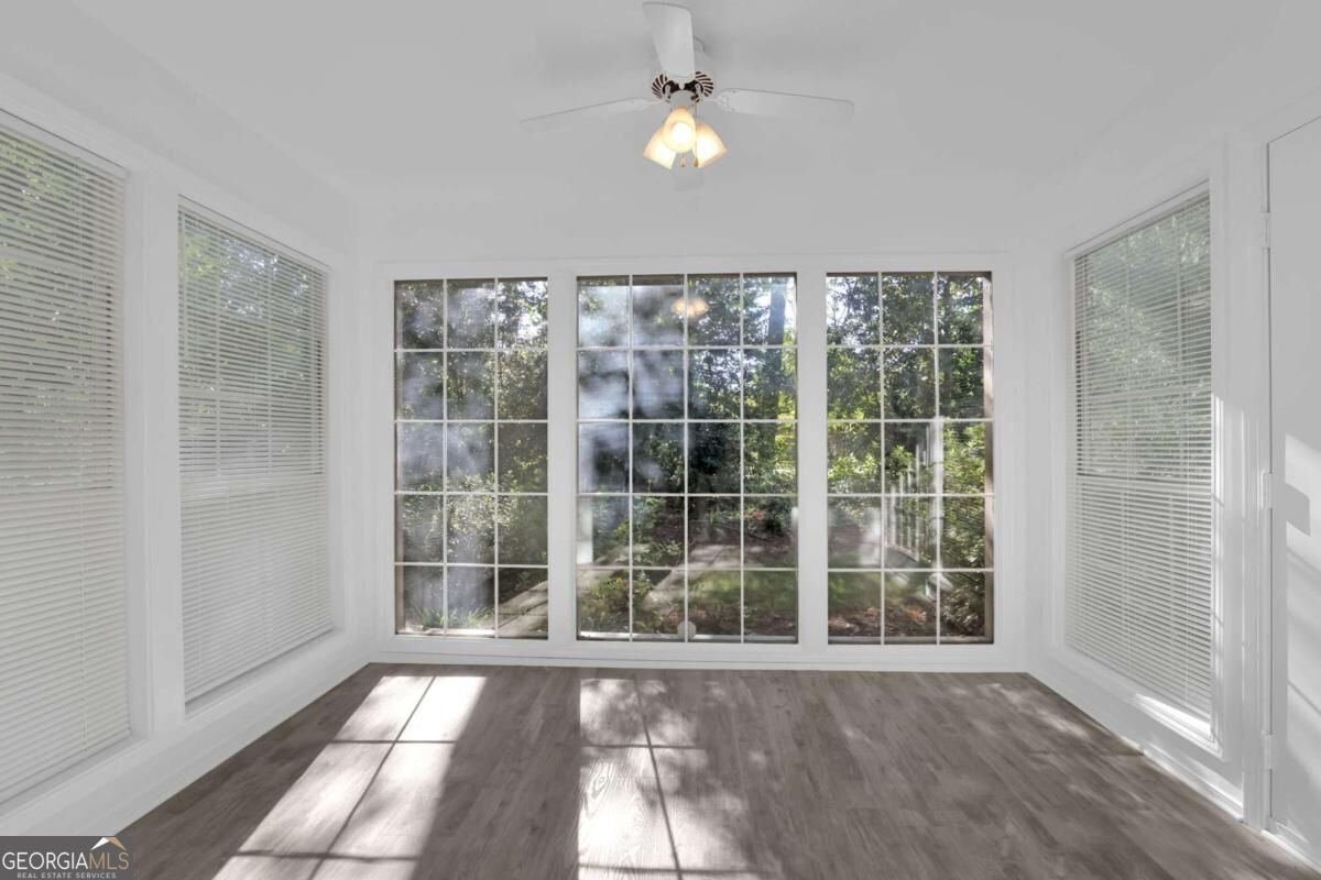 2401 Country Park Drive Smyrna - Photo 6