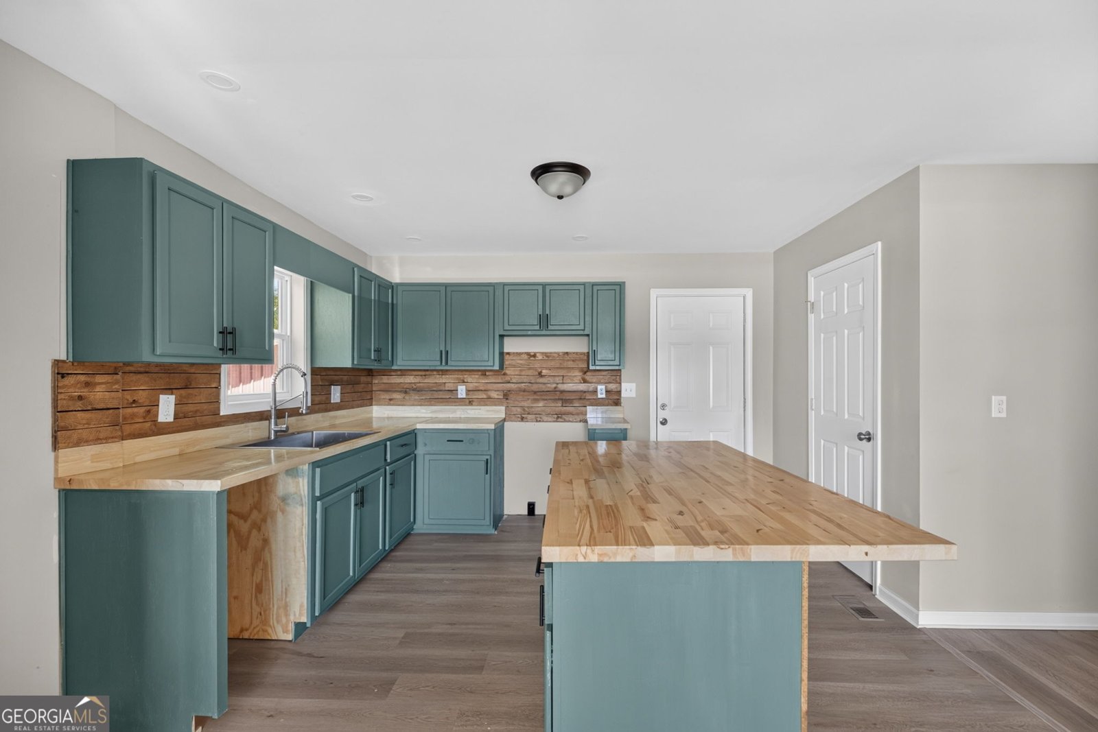 813 Tyus Road Bowdon - Photo 11