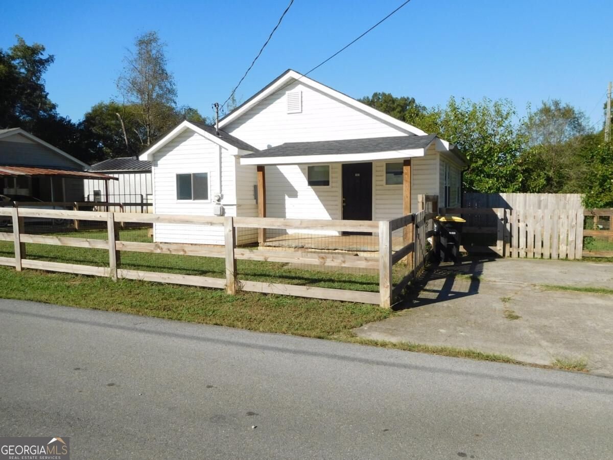 102 Hosea Street Rome - main photo