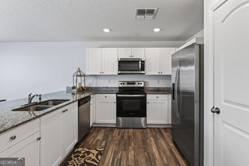 570 River Hill Dr Welaka - Photo 10