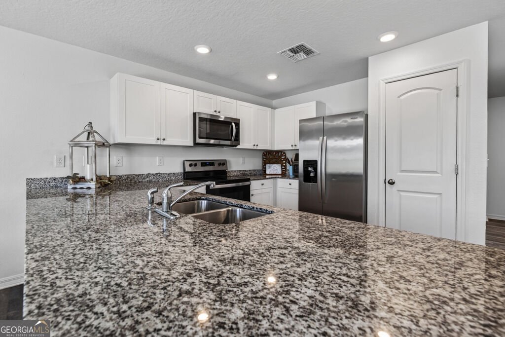 570 River Hill Dr Welaka - Photo 13