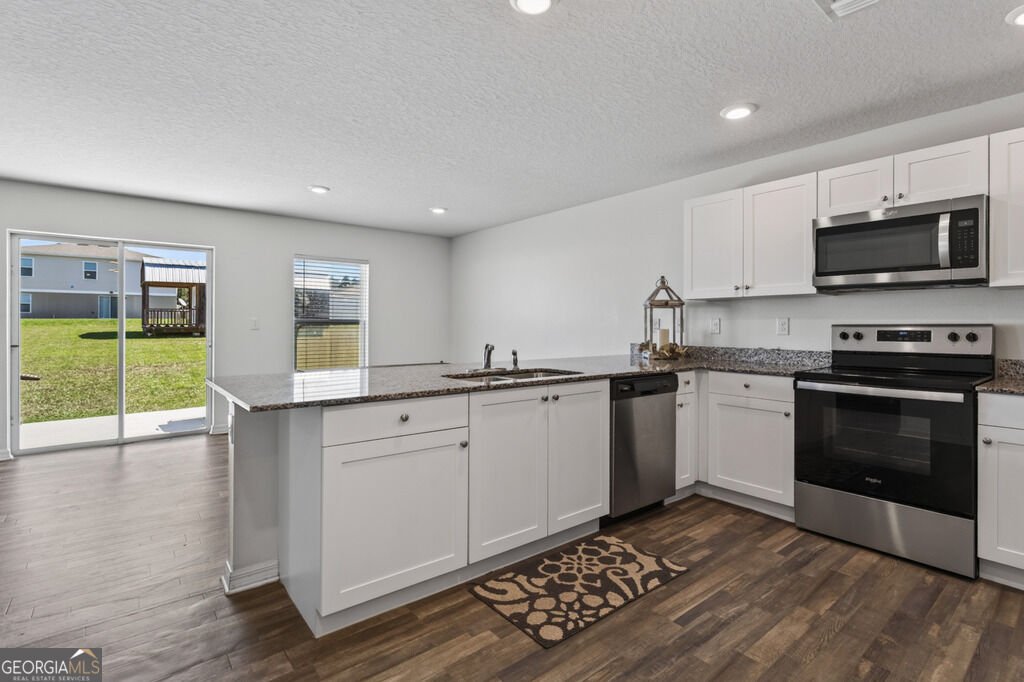570 River Hill Dr Welaka - Photo 9