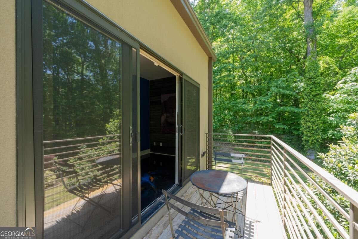 643 Larchmont Circle Atlanta - Photo 19