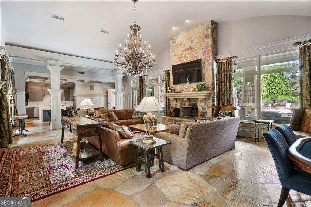 112 Village Green Avenue Woodstock - Photo 42