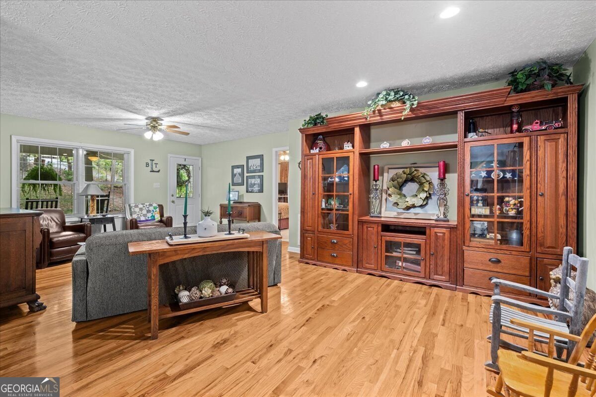 426 Handrops Lane Westminster - Photo 18