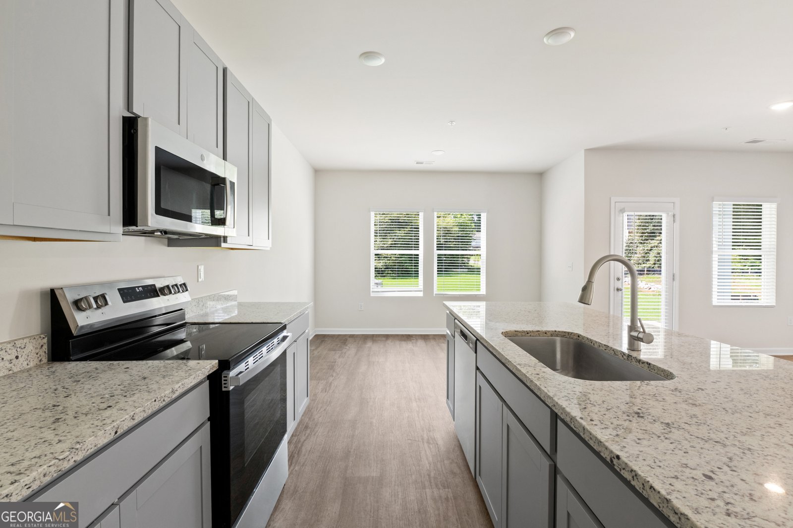 8333 Columbia Court Palmetto - Photo 19