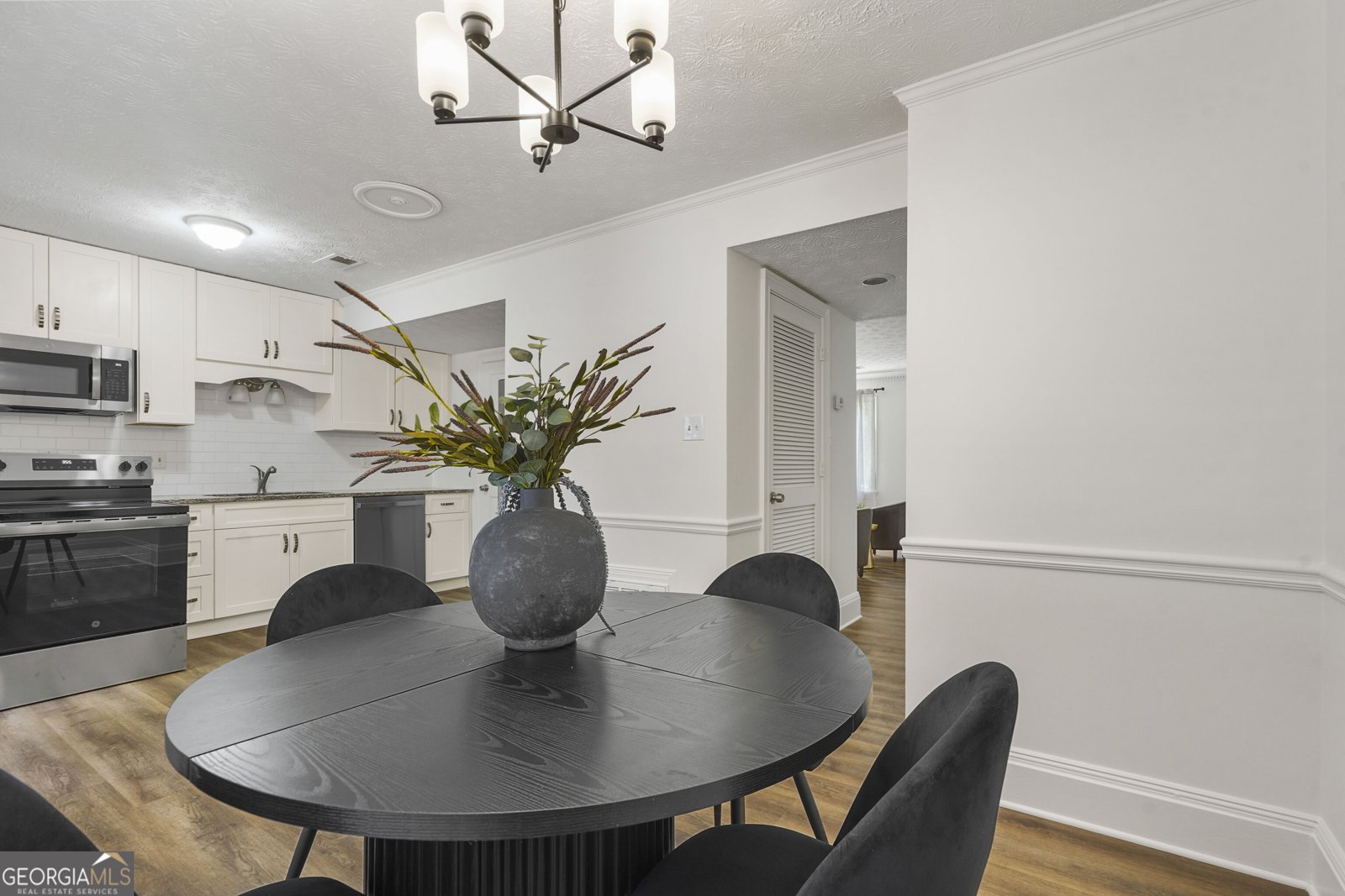 6097 Queen Anne Court Norcross - Photo 11