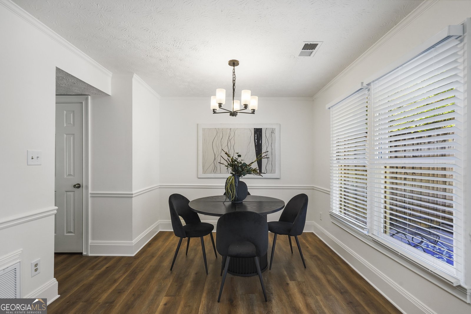 6097 Queen Anne Court Norcross - Photo 8