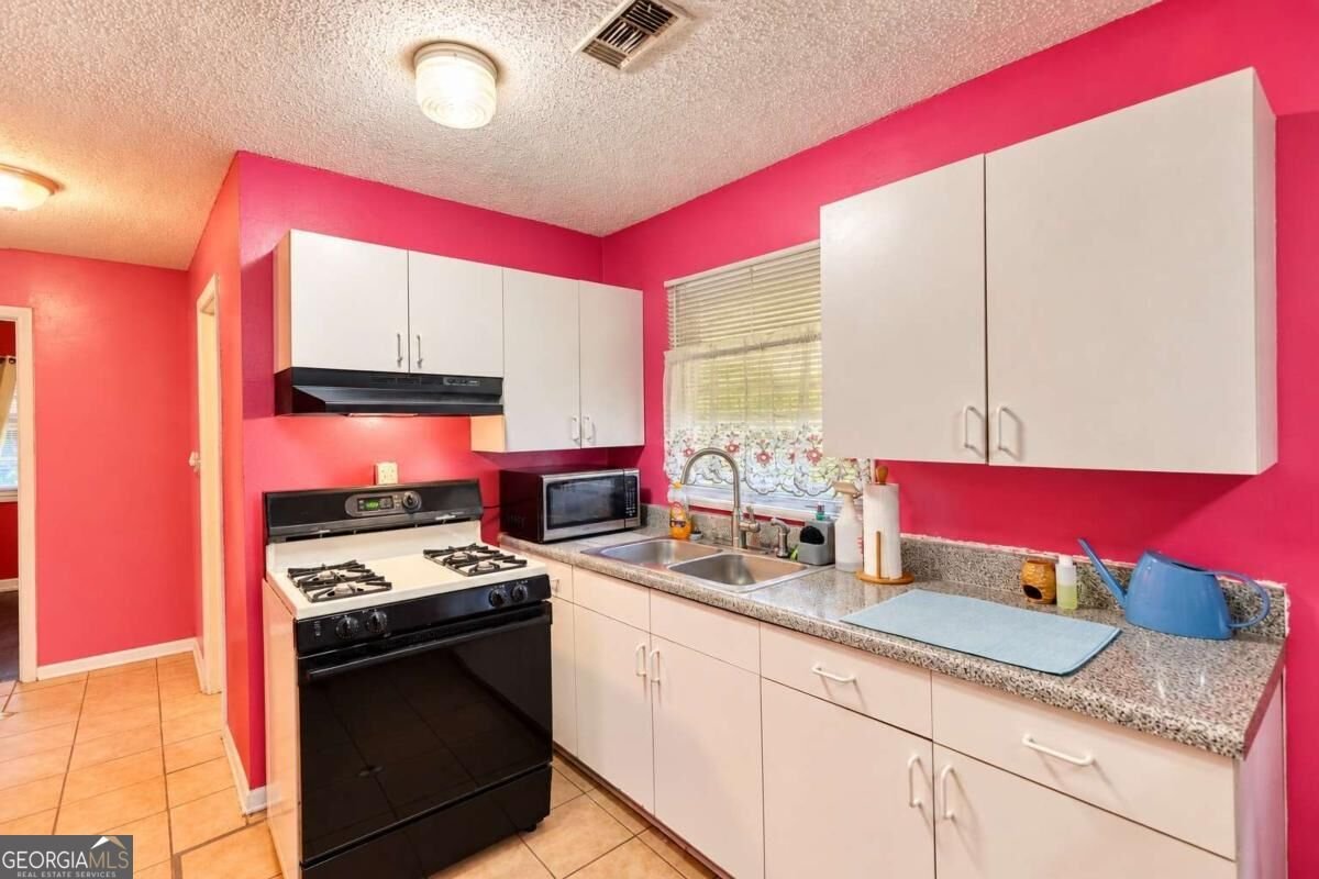 1785 Bond Drive Atlanta - Photo 7