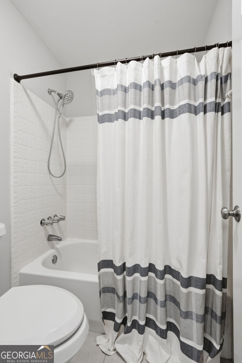 8005 Canter Lane Alpharetta - Photo 33
