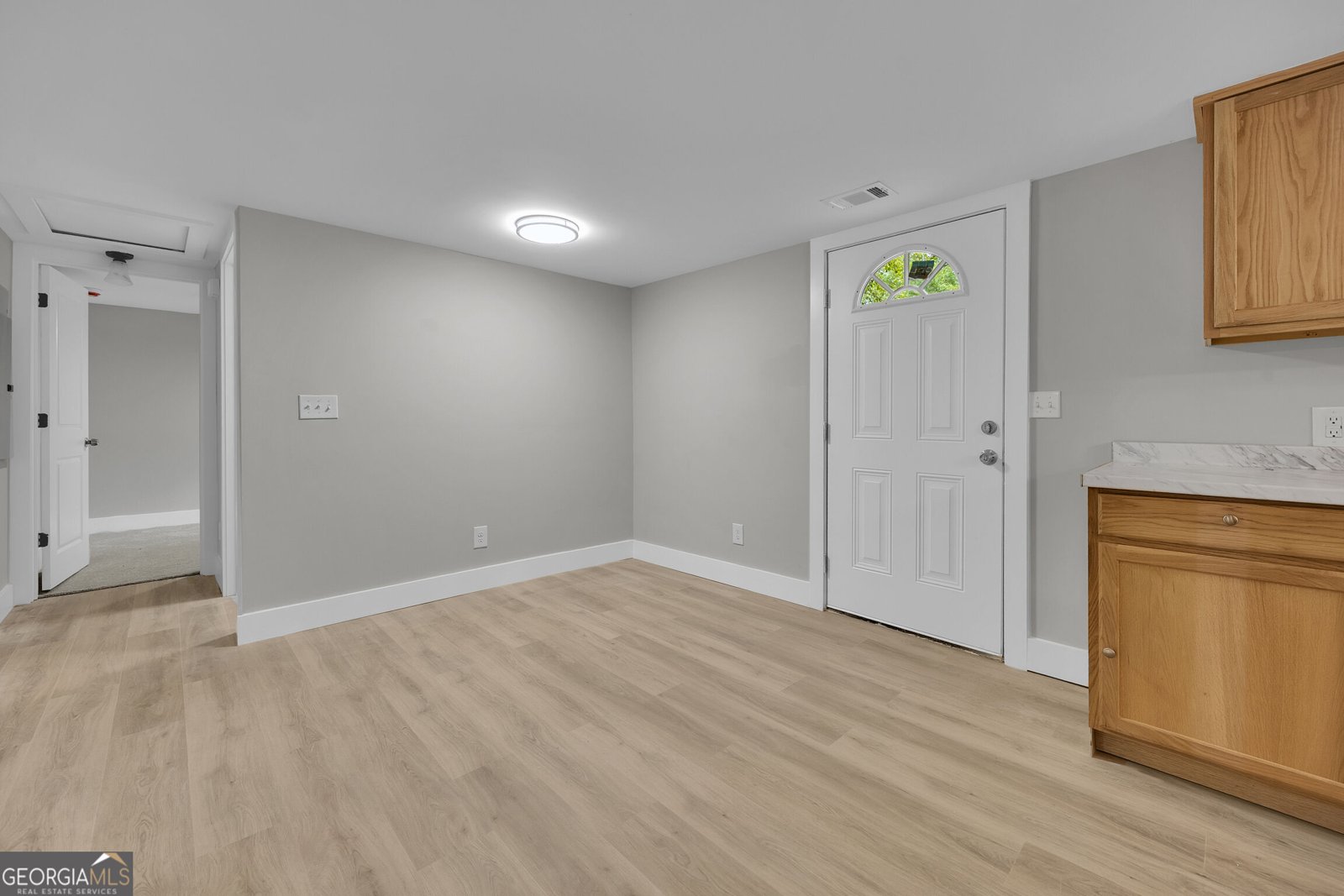 215 Falcon Ridge Newborn - Photo 18