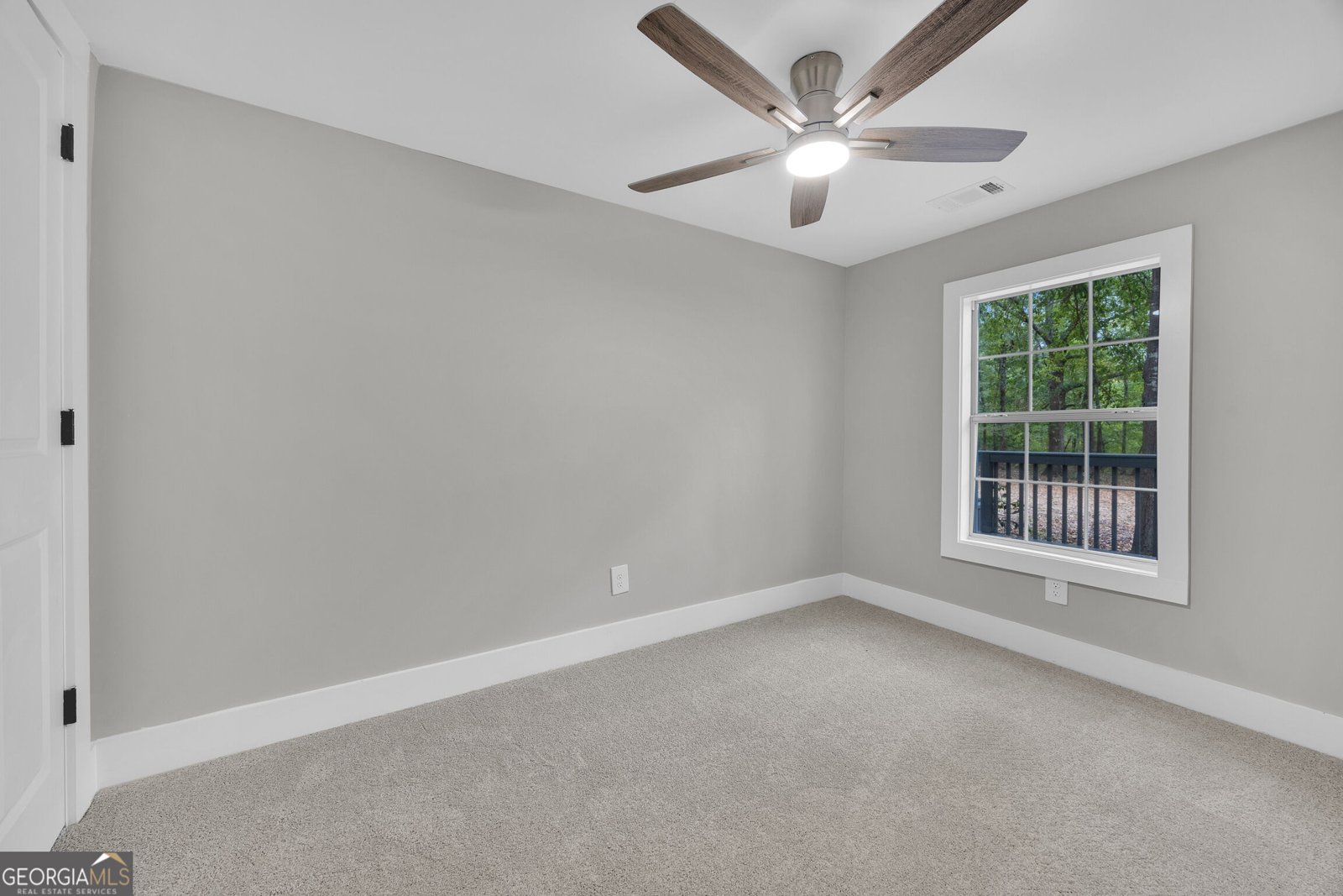 215 Falcon Ridge Newborn - Photo 26