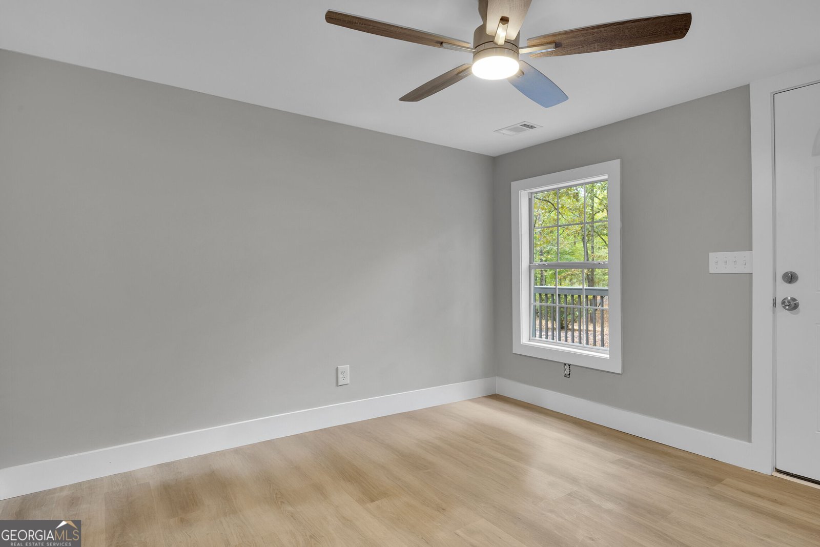 215 Falcon Ridge Newborn - Photo 28