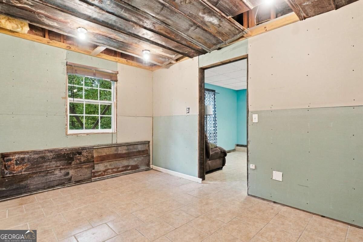 196 Scott Court Fairmount - Photo 24