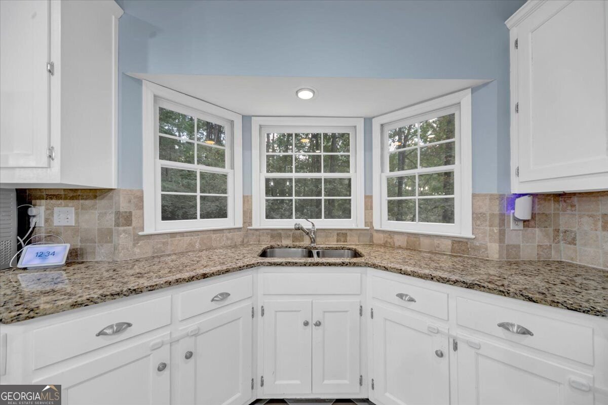 320 Kings Court Marietta - Photo 9
