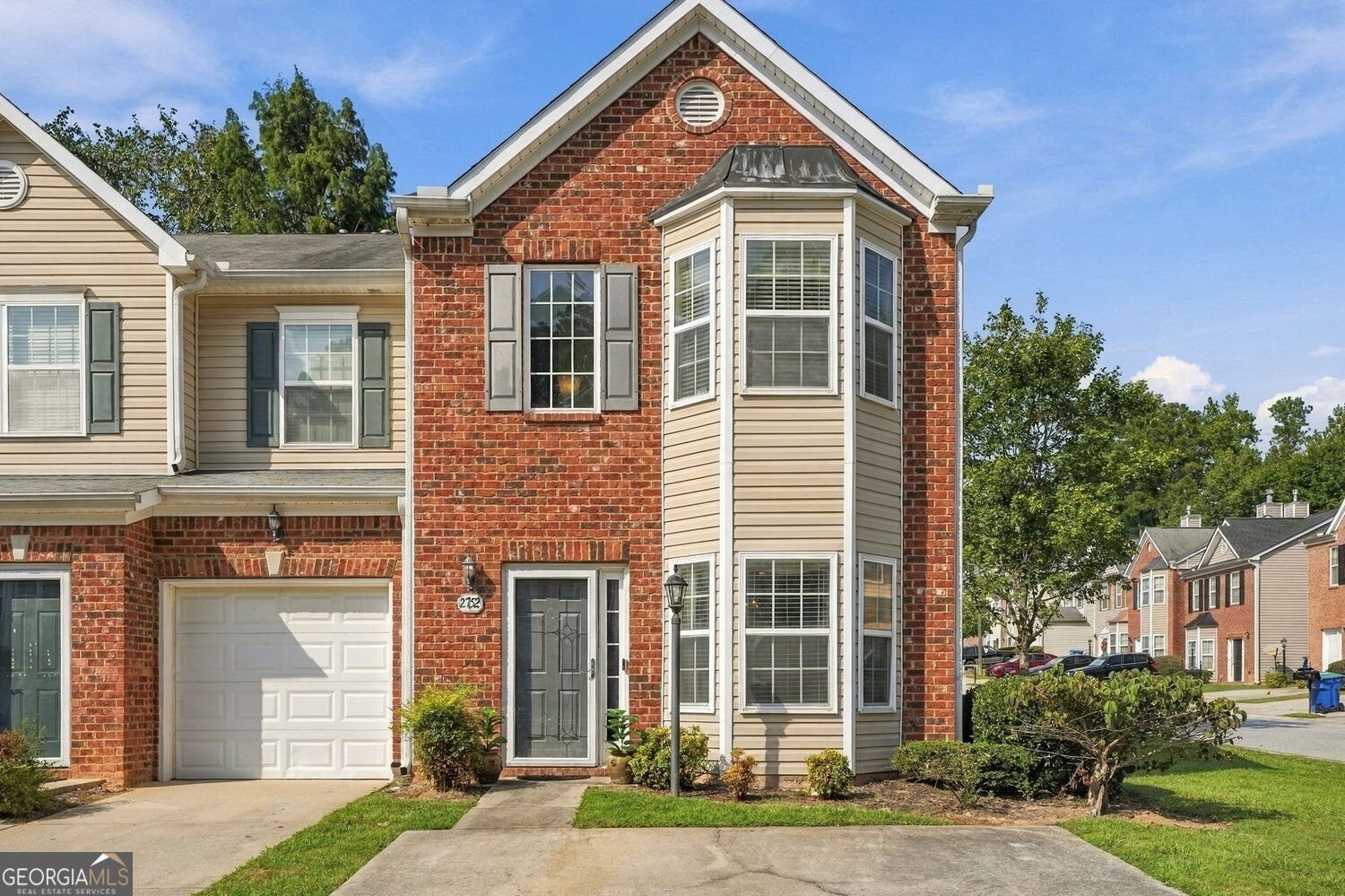 2752 Rocky Court Atlanta - main photo