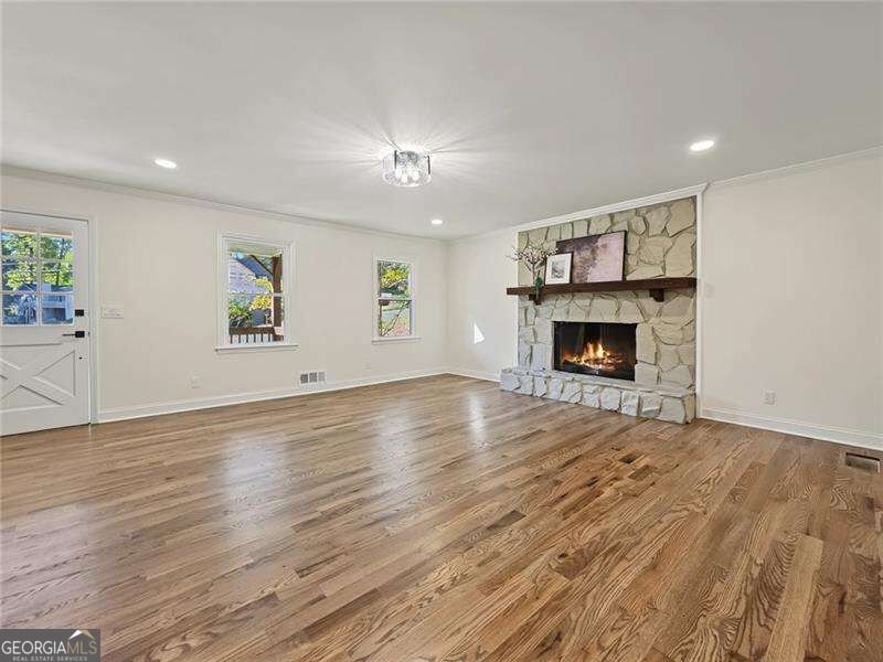 114 River Creek Drive Woodstock - Photo 12