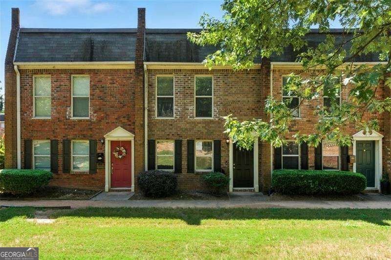 235 Winding River Drive Atlanta - main photo