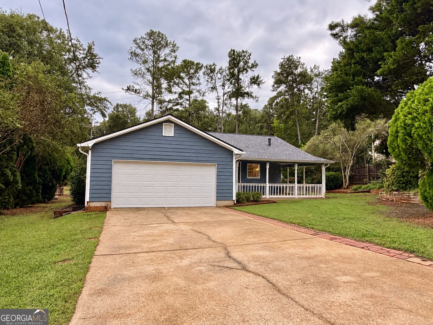 659 Pine Ridge Trail Conyers - main photo