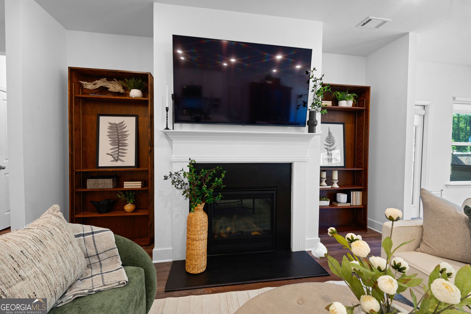 130 Airmont Drive Sharpsburg - Photo 8
