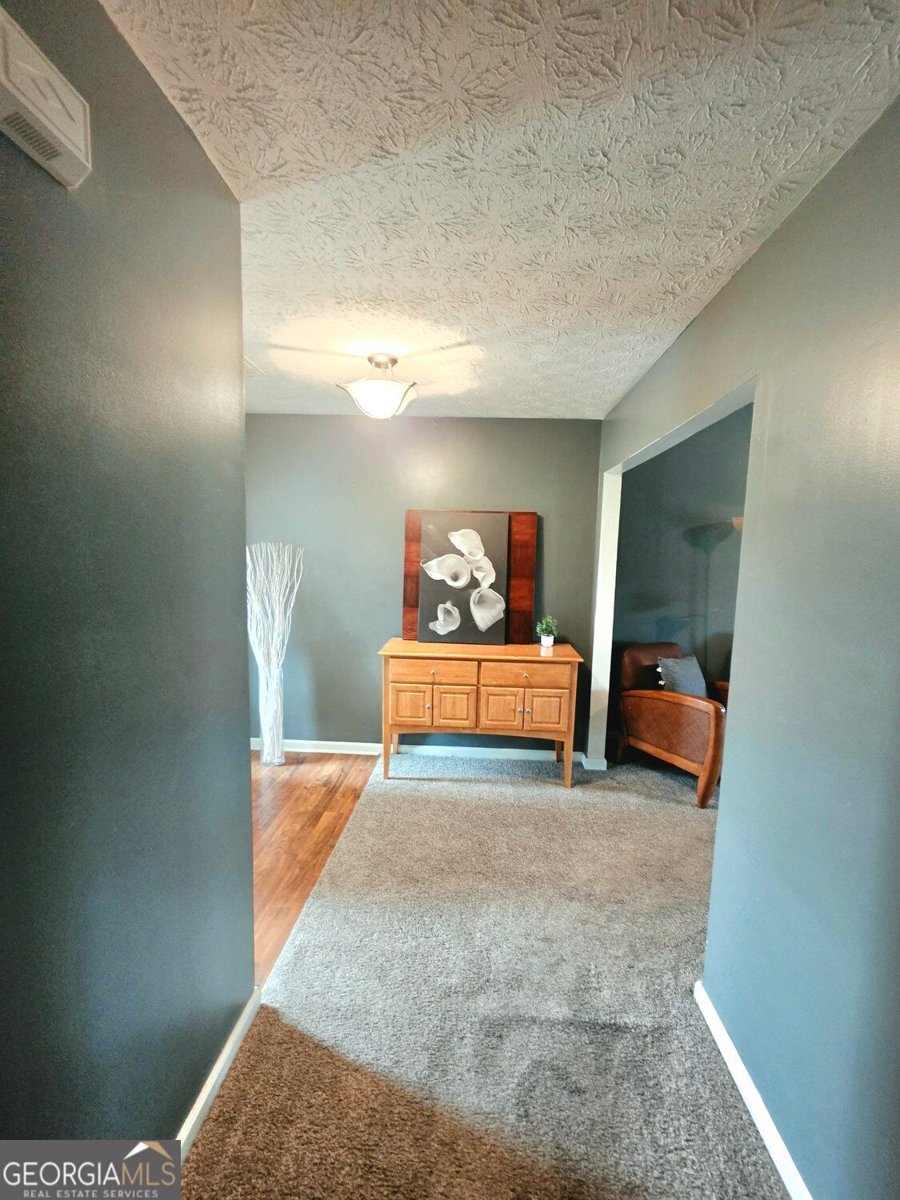 304 Village Lane Stockbridge - Photo 16
