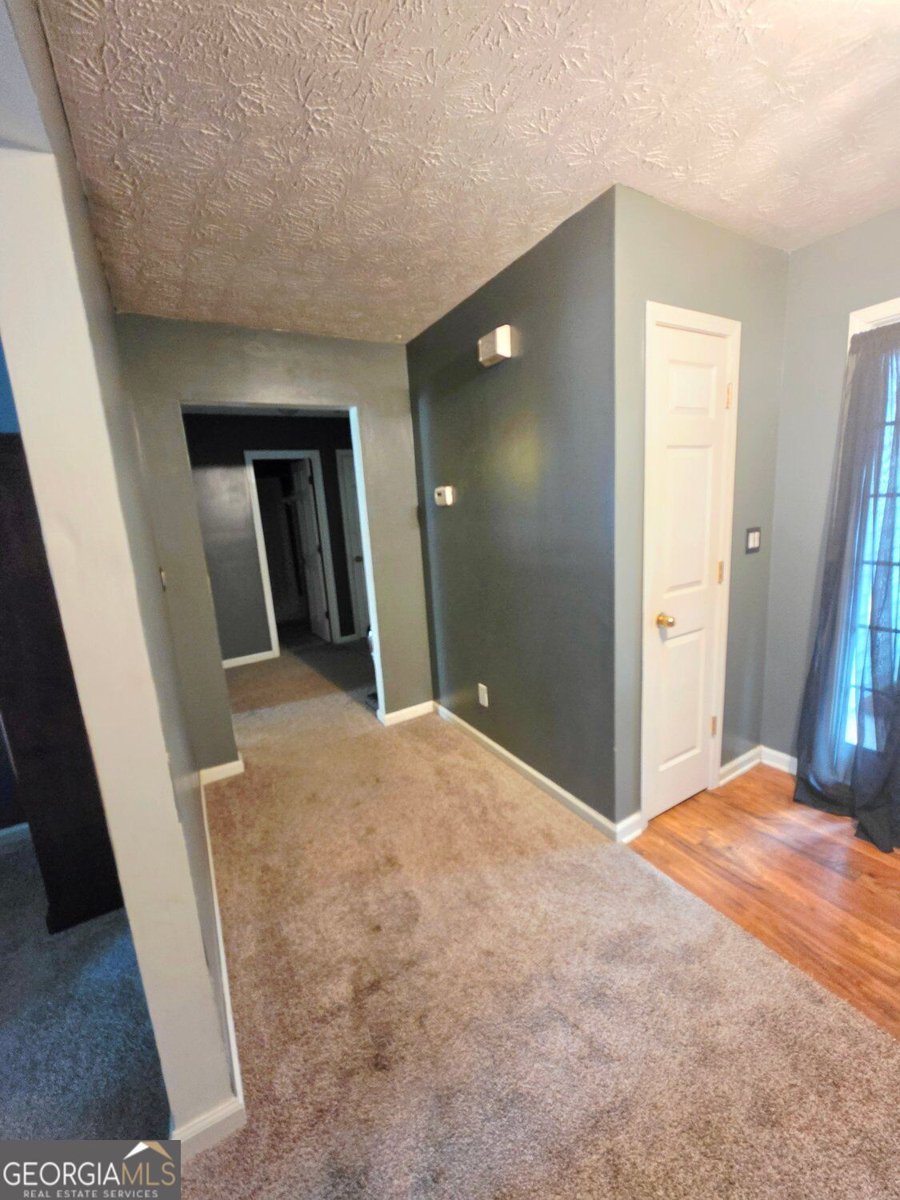 304 Village Lane Stockbridge - Photo 18