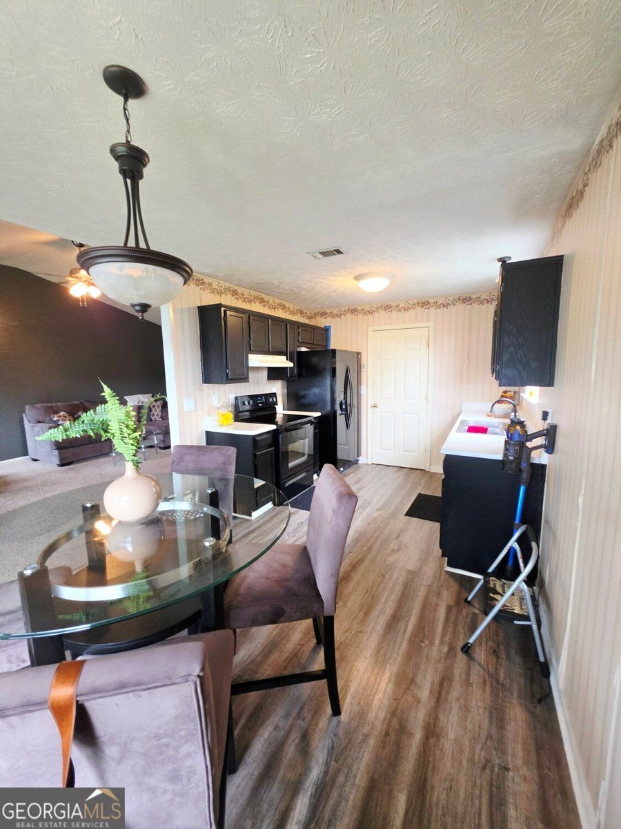 304 Village Lane Stockbridge - Photo 6