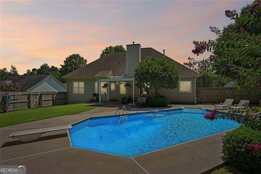 7590 Golden Sands Drive Cumming - main photo