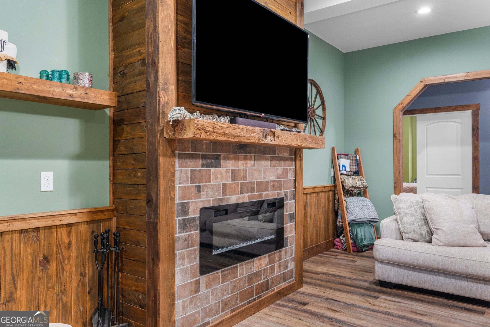 832 Voorhees Road Hamilton - Photo 16