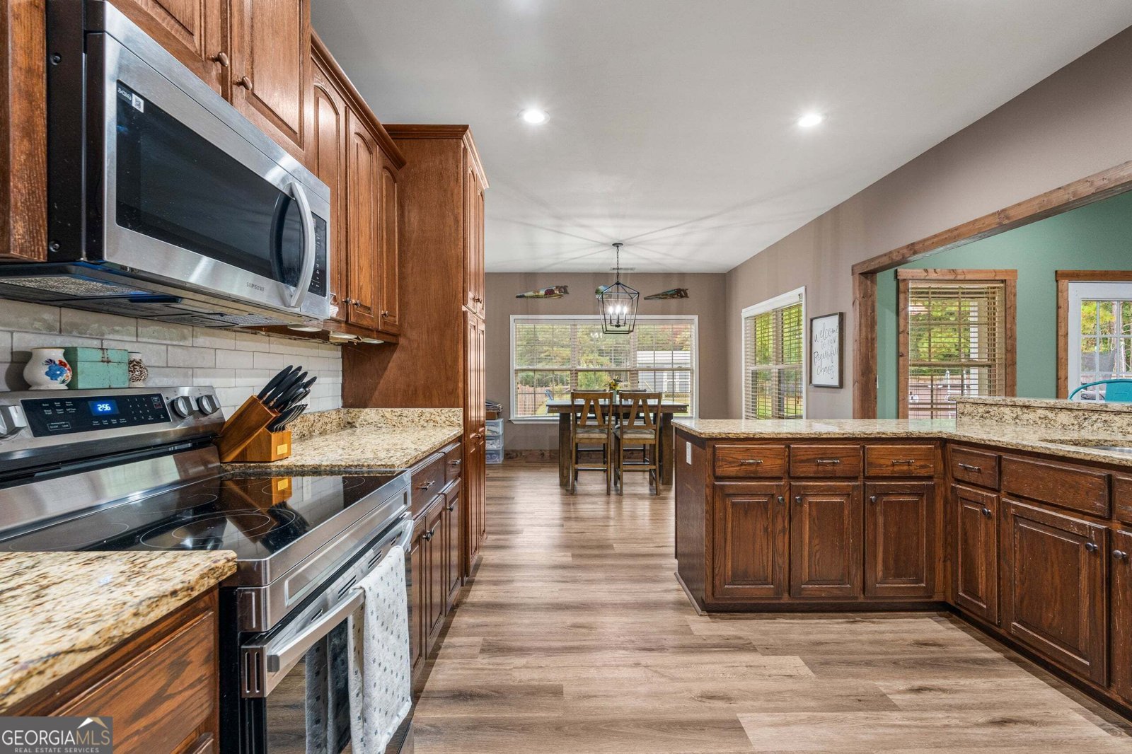 832 Voorhees Road Hamilton - Photo 9