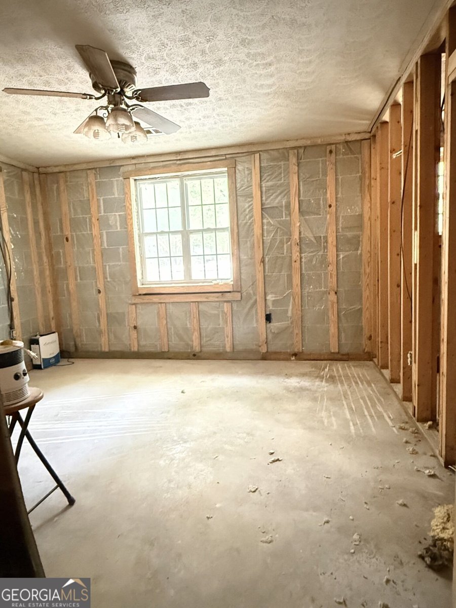 1050 Scott Branch Road Williamson - Photo 25
