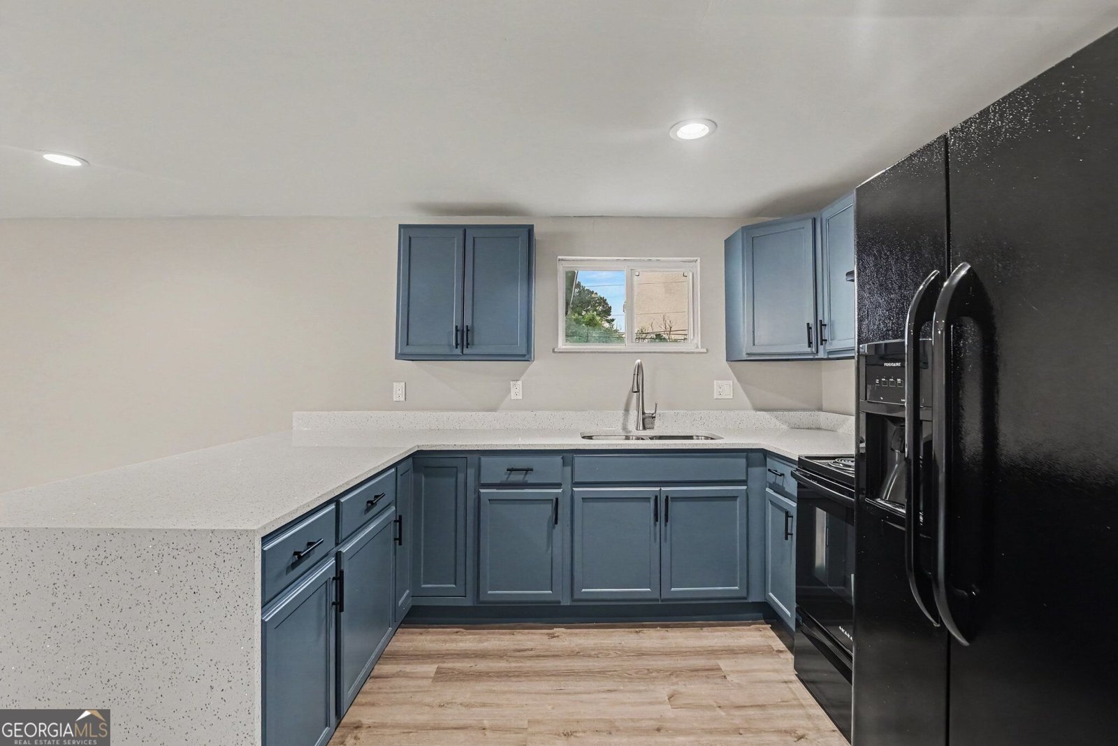 219 Lake Circle Newnan - Photo 10