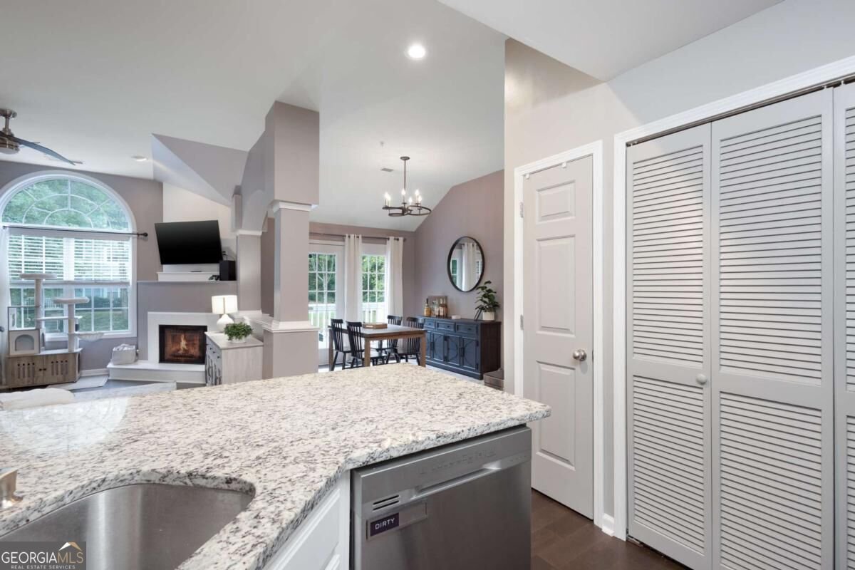 4006 Orchard Hill Terrace Stone Mountain - Photo 10