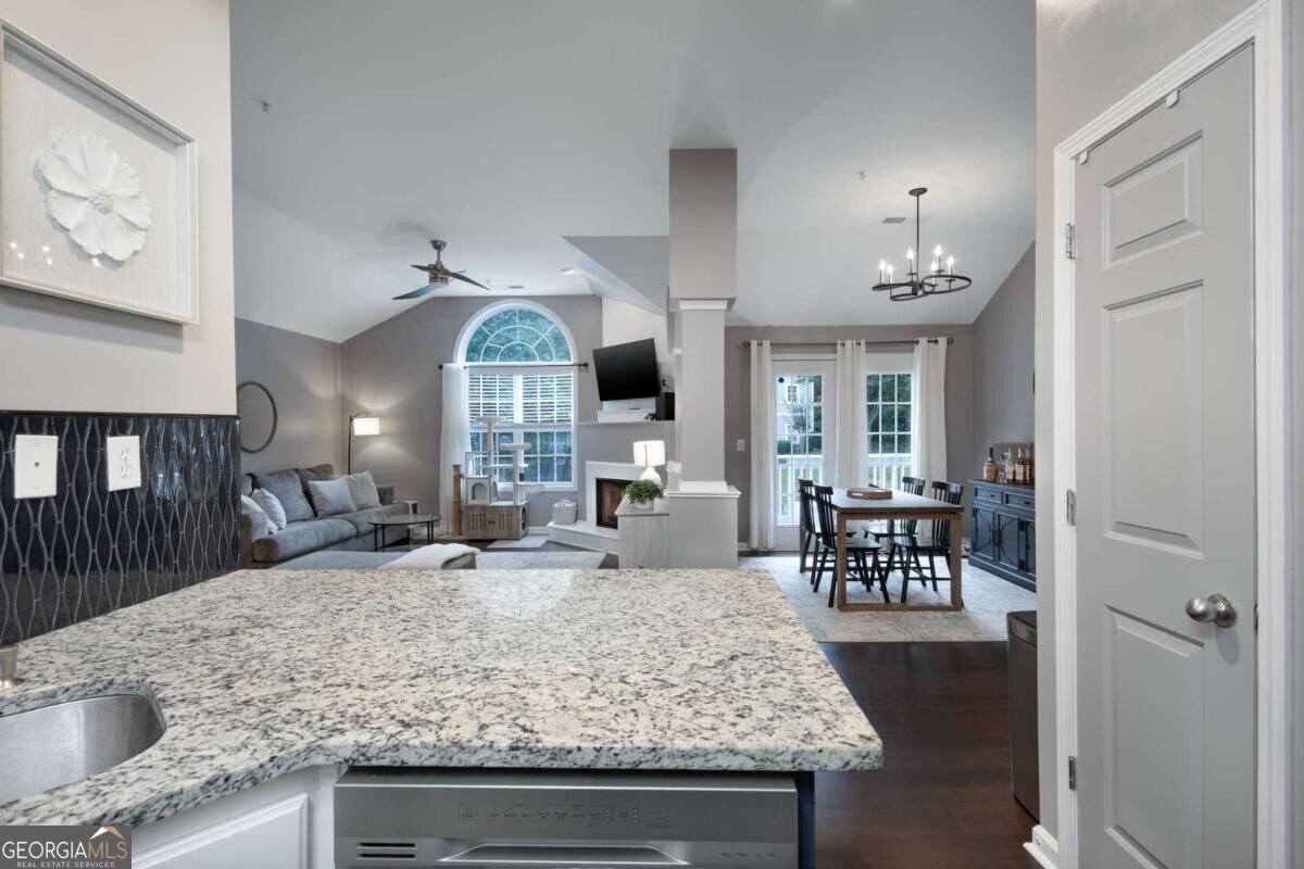 4006 Orchard Hill Terrace Stone Mountain - Photo 12