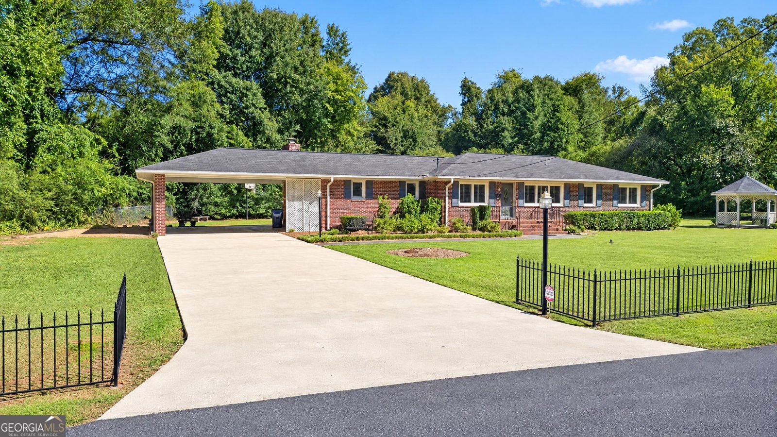 110 Sequoia Drive Rome - main photo