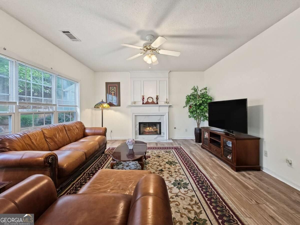 5810 Haterleigh Drive Johns Creek - Photo 10
