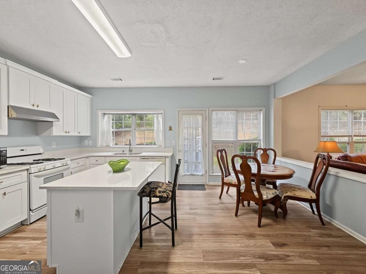 5810 Haterleigh Drive Johns Creek - Photo 13