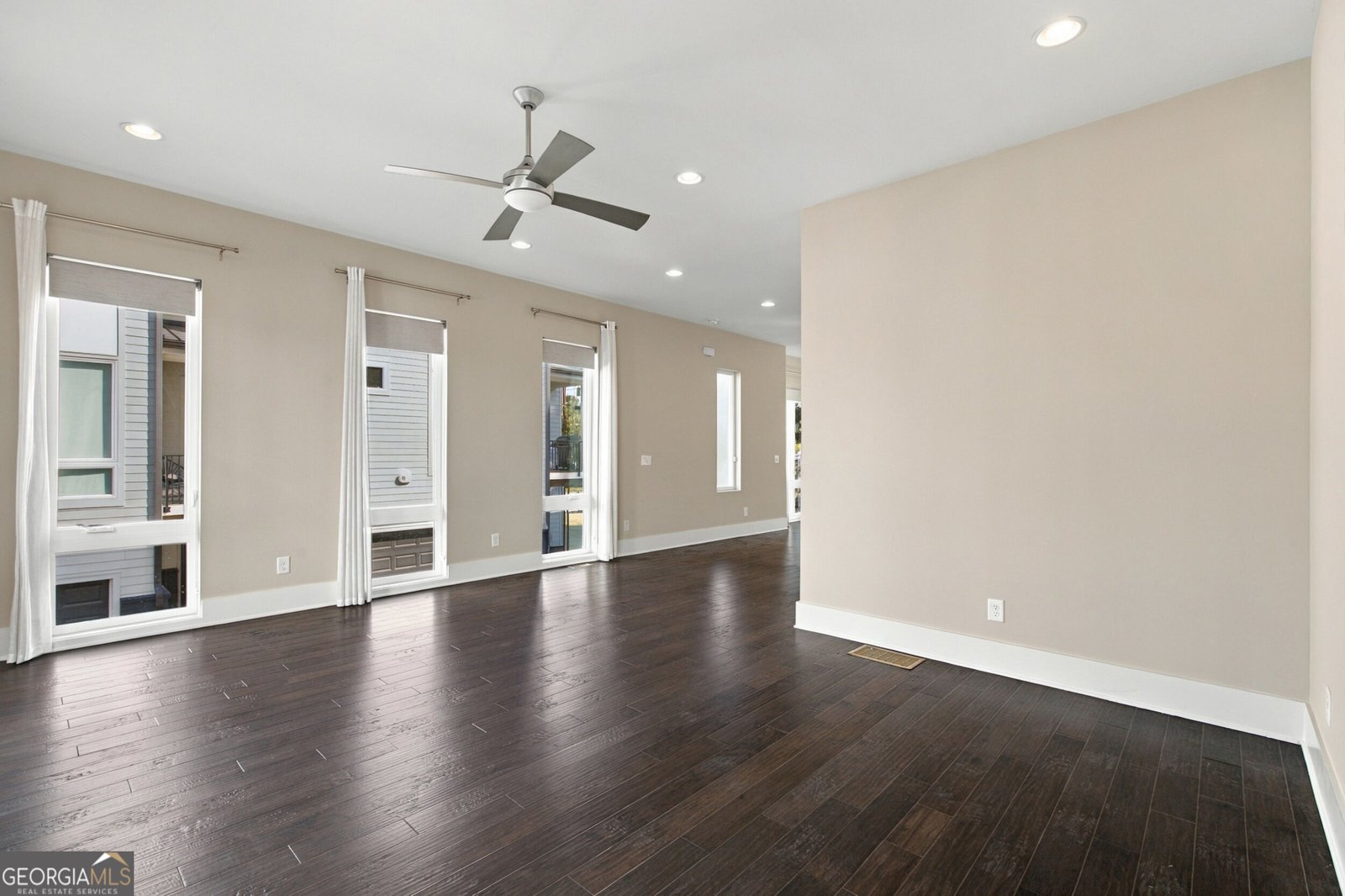 707 Banton Drive Atlanta - Photo 9