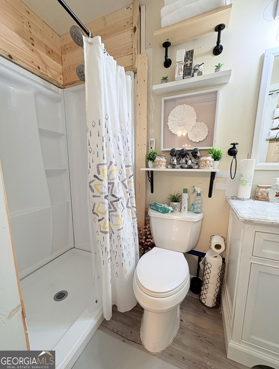 768 Swan Lake Road Stockbridge - Photo 10