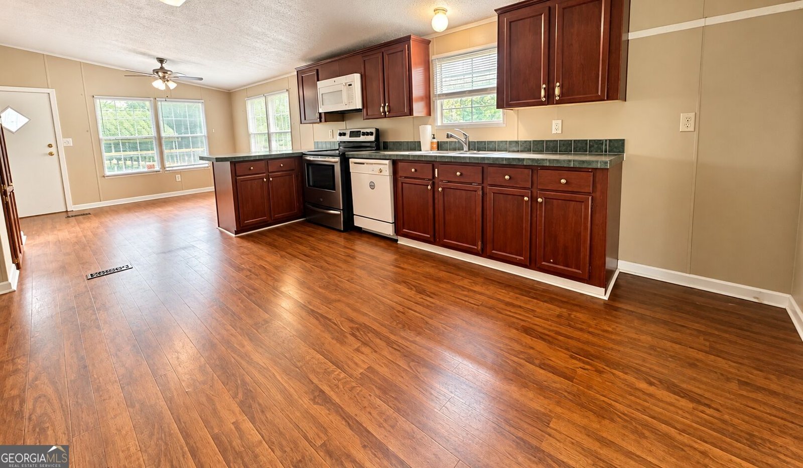 351 Borders Road Fort Valley - Photo 6