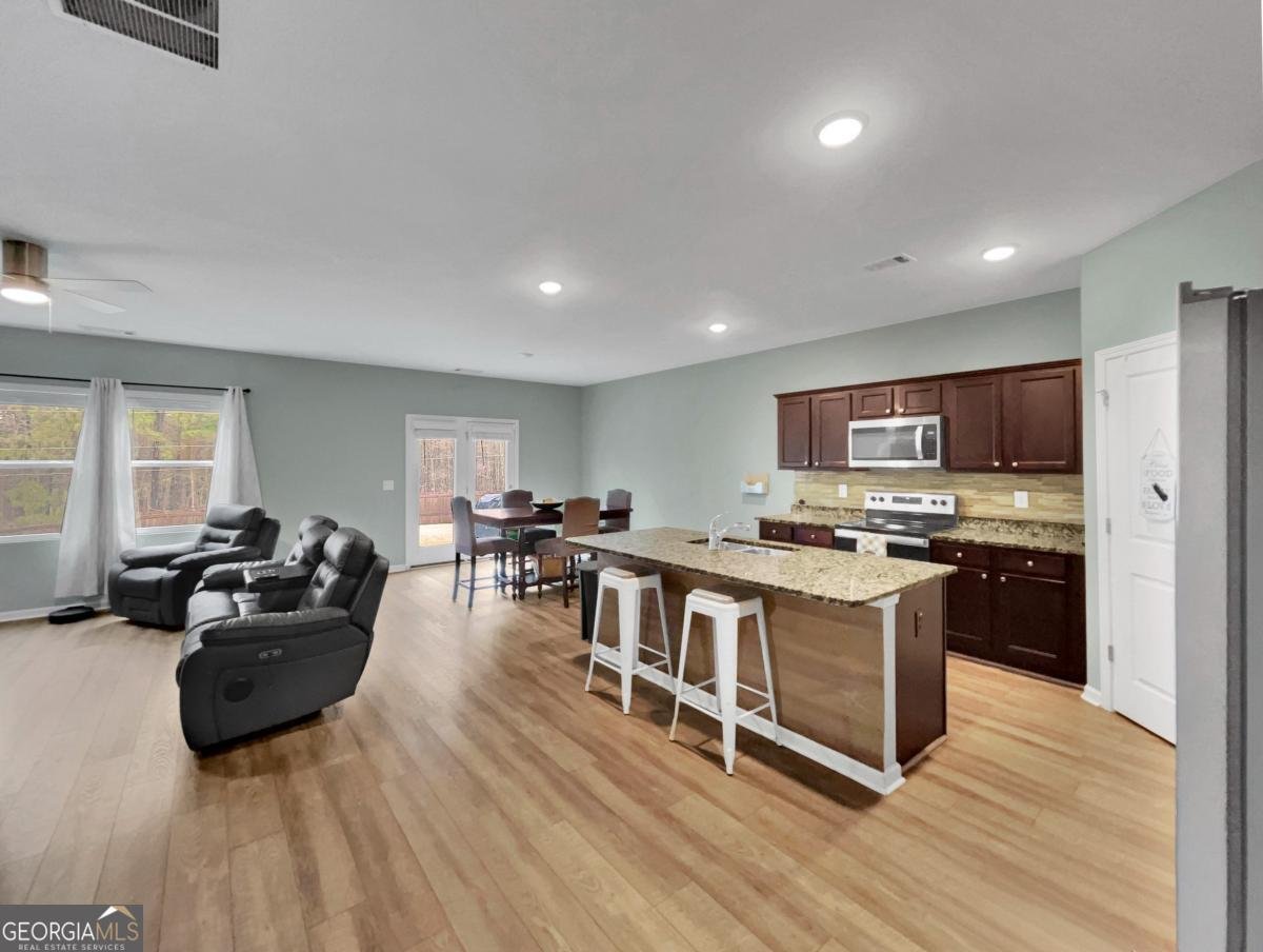 1323 Hudson Court Bethlehem - Photo 7
