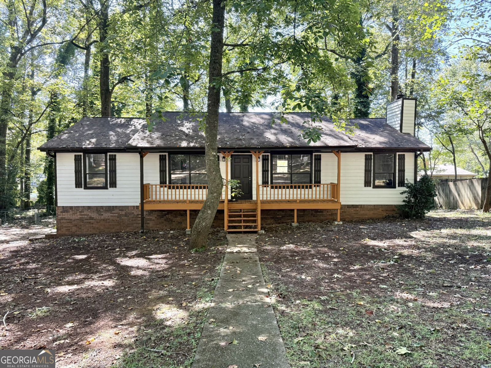 4100 Oak Stone Drive Douglasville - main photo